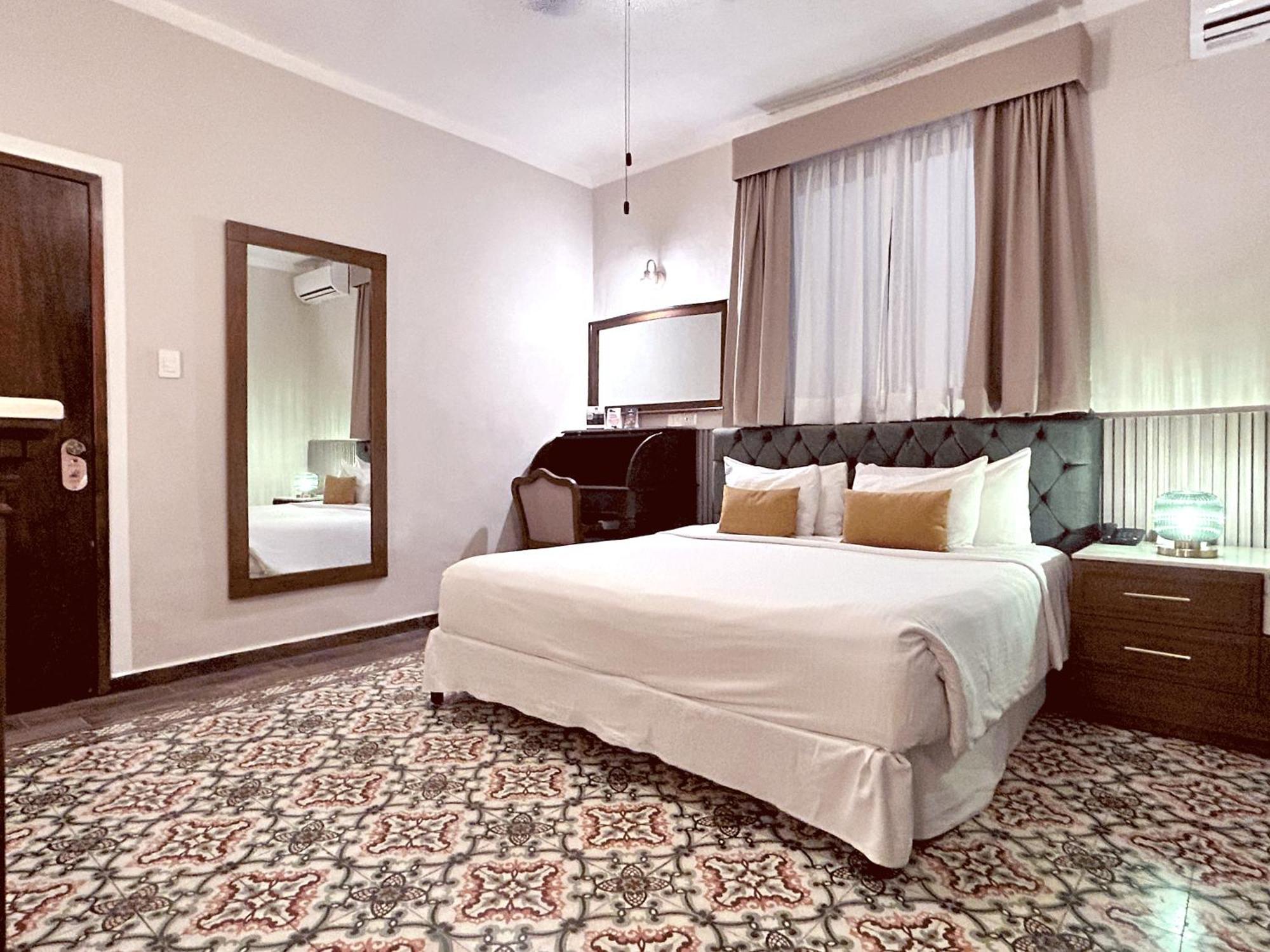 Casa Lucia Boutique Hotel 4*