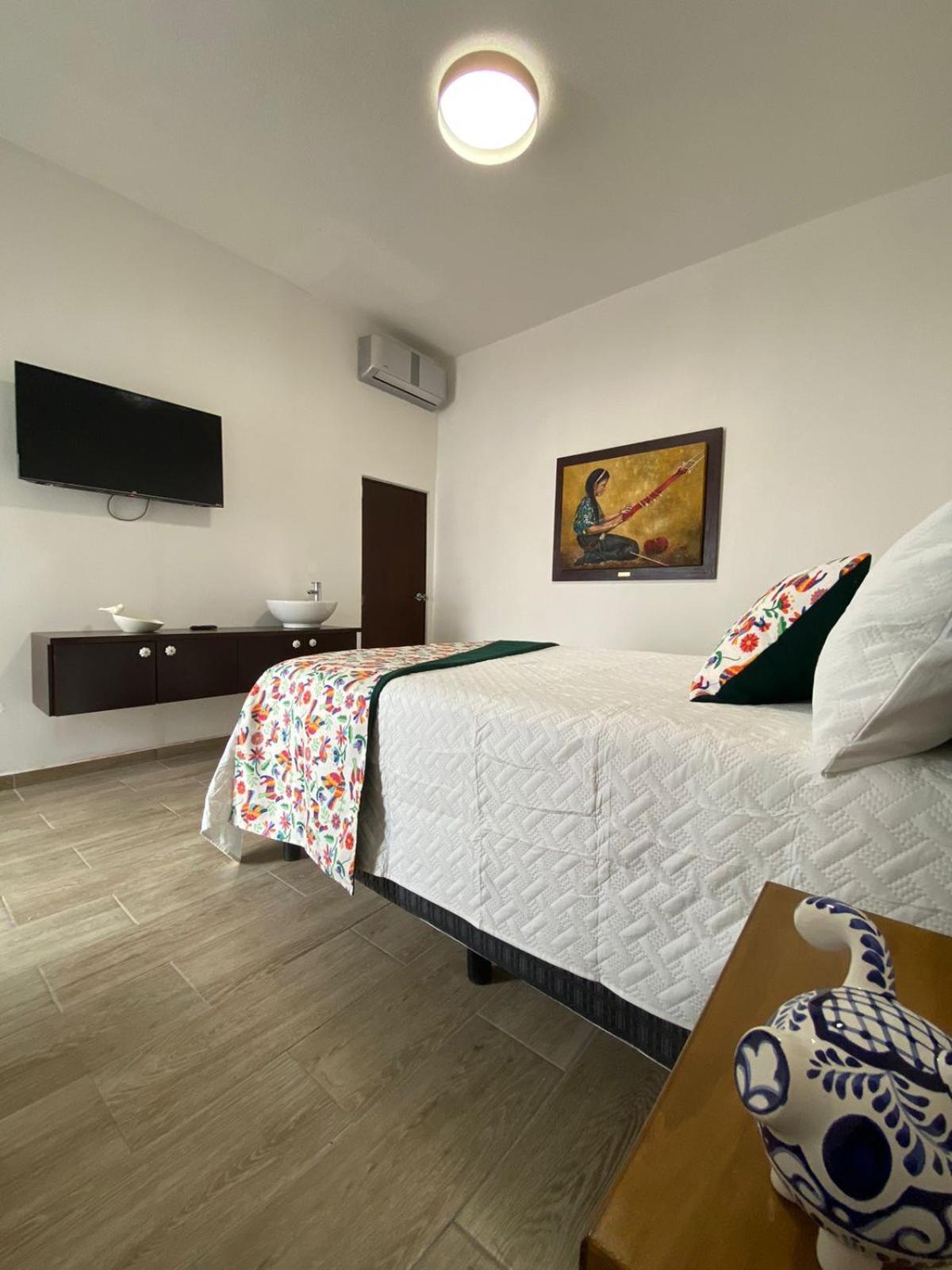 Casa Queretana H4 Hotel *