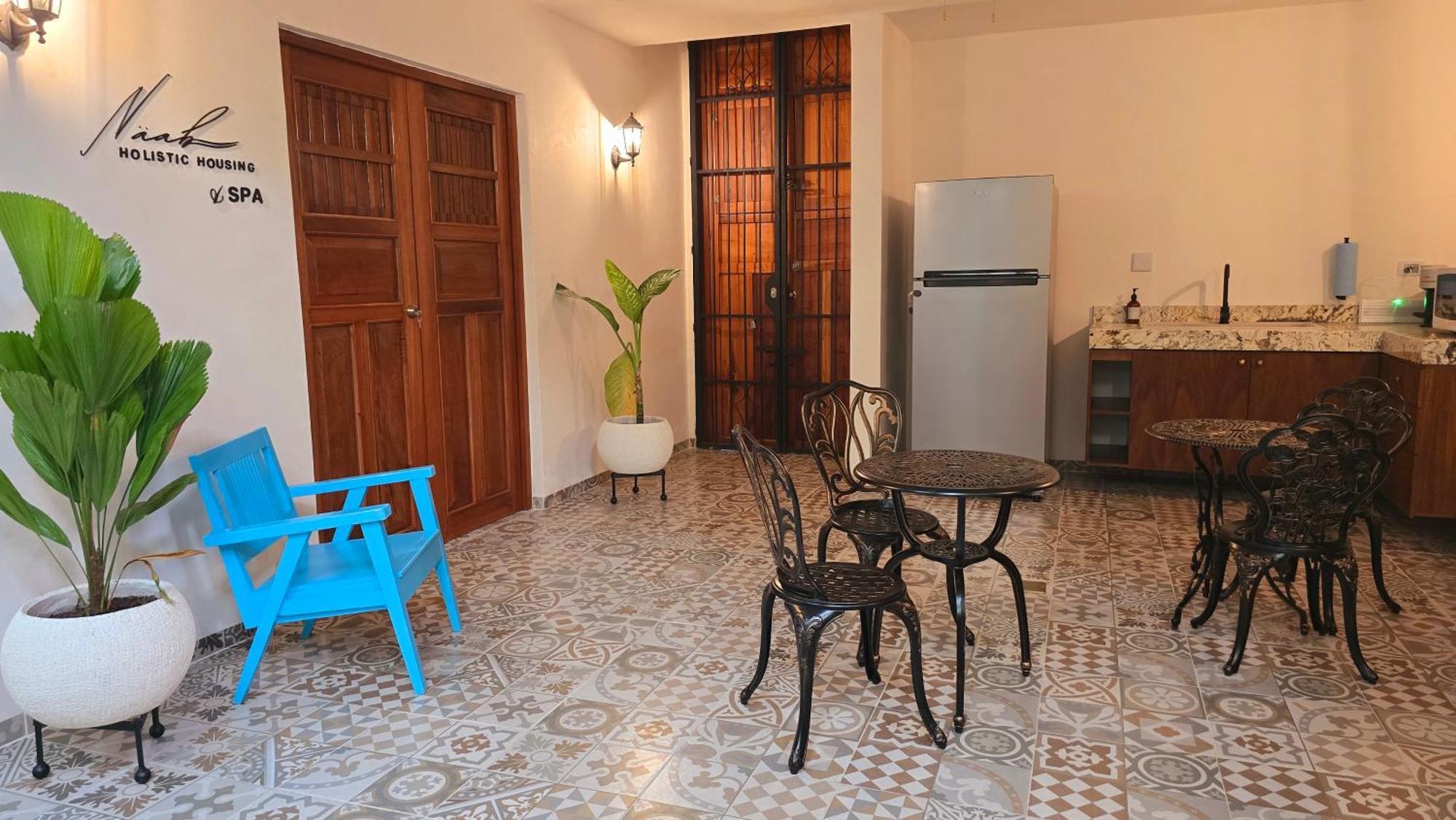 Hotel Naeab Holistic Housing
