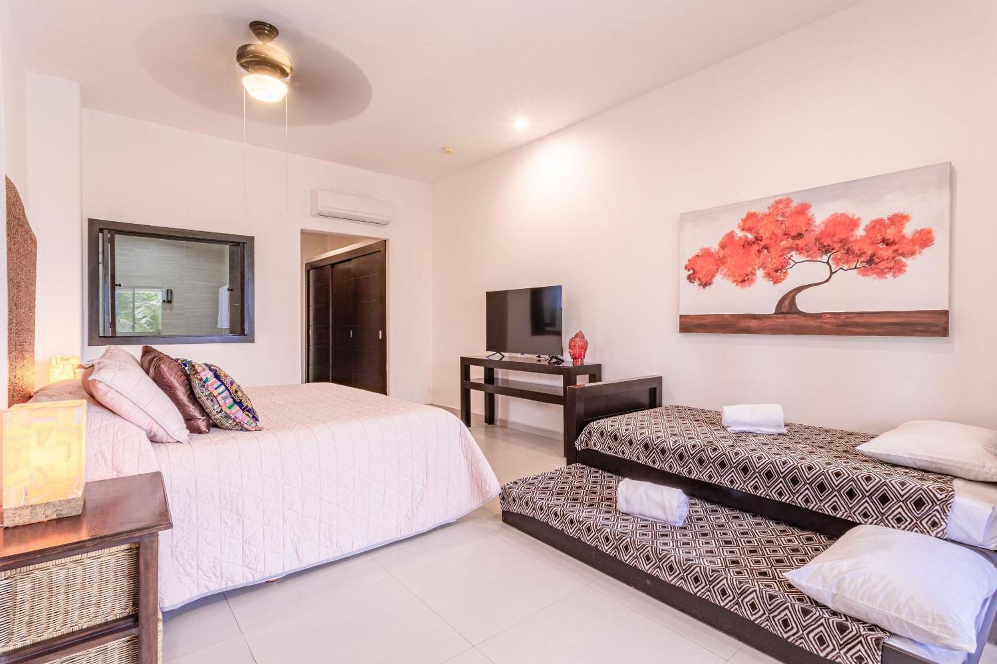 13bdr Bellamar - Private Chef - Beachfront - Weddings-business Retreats-golf-family Resort Akumal