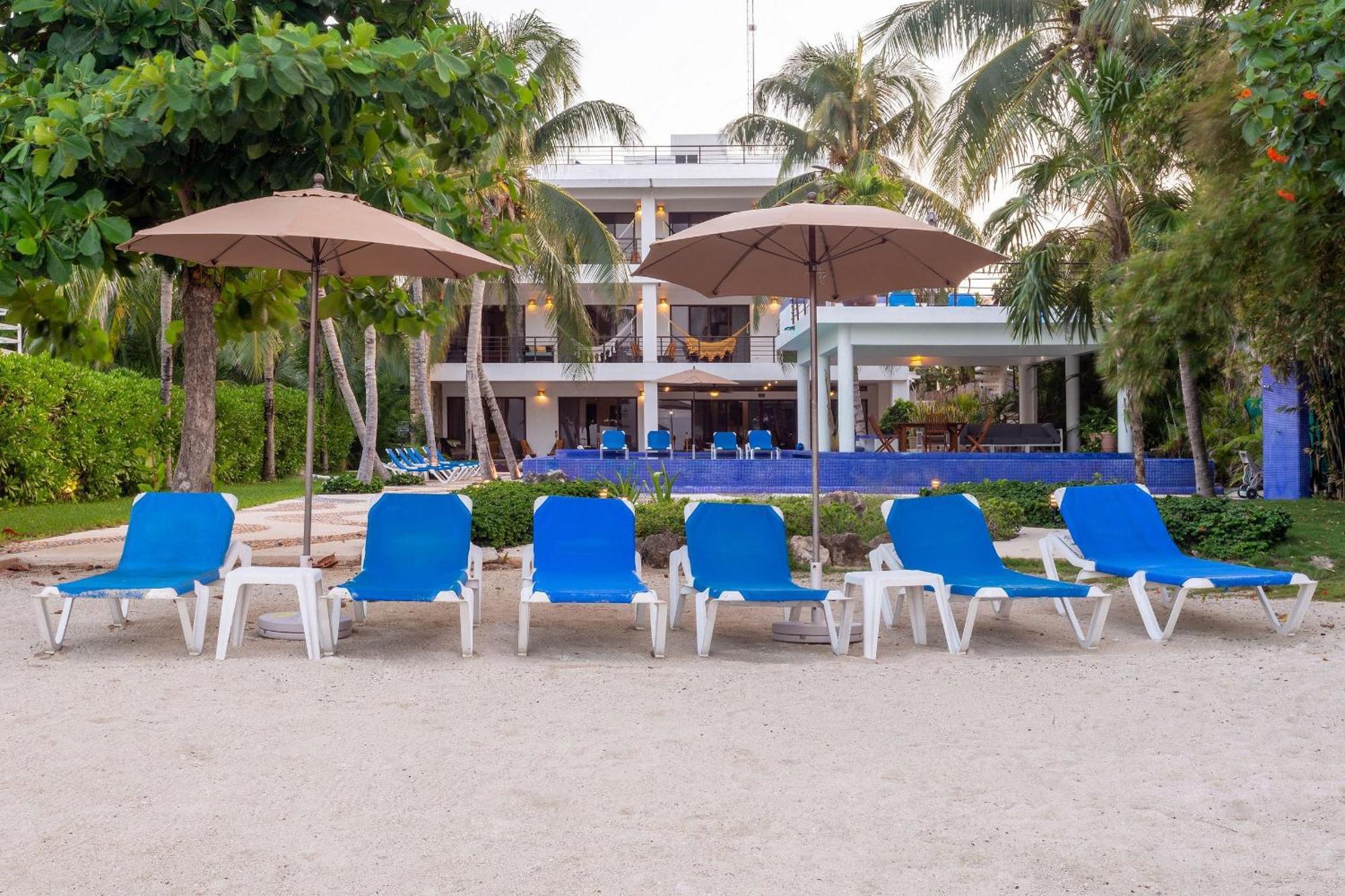 13bdr Bellamar - Private Chef - Beachfront - Weddings-business Retreats-golf-family * Akumal
