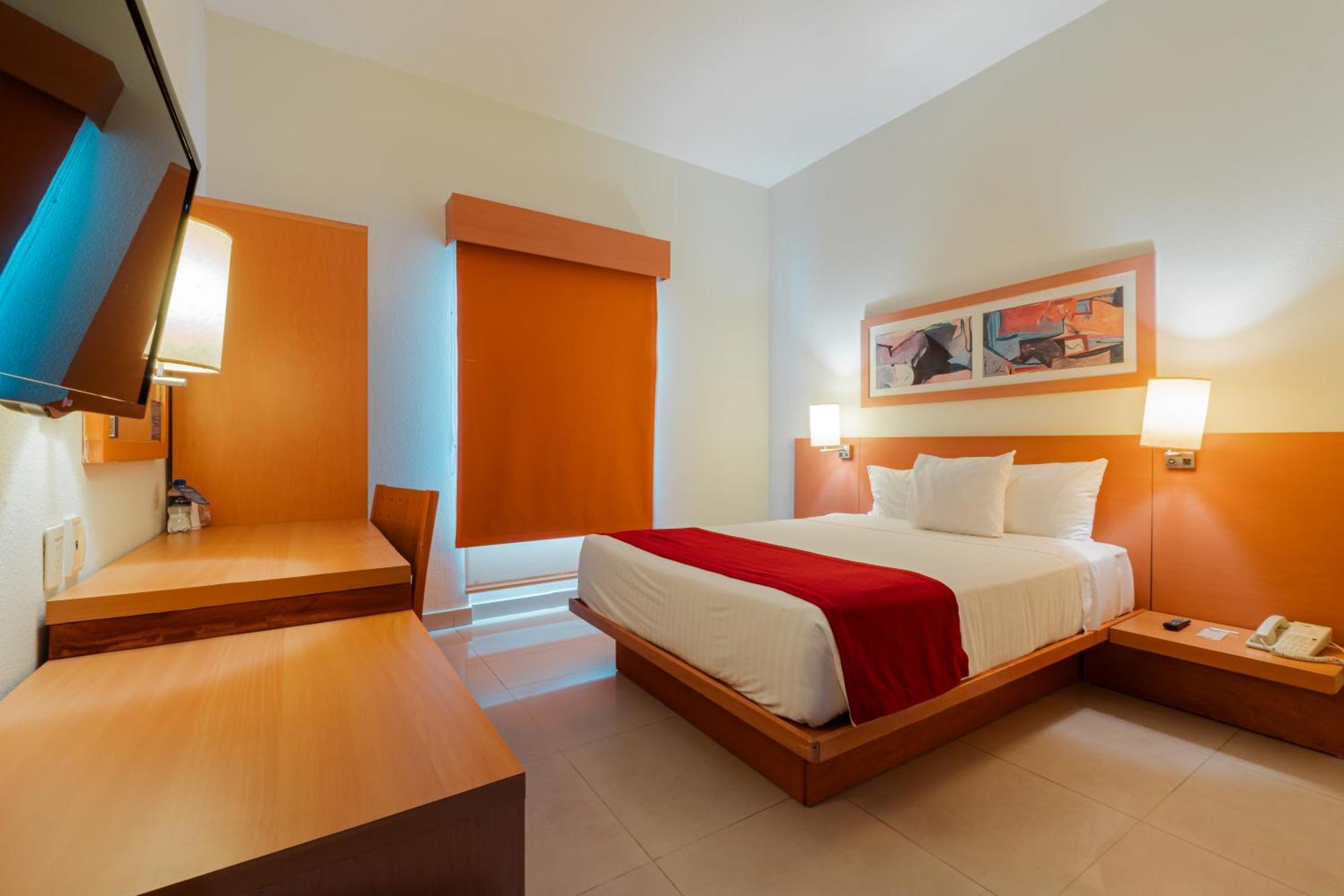 Hotel Express By Marriott 3*
