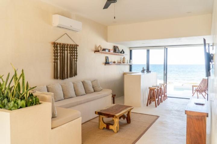 Saadhu With Fantastic Oceanview *