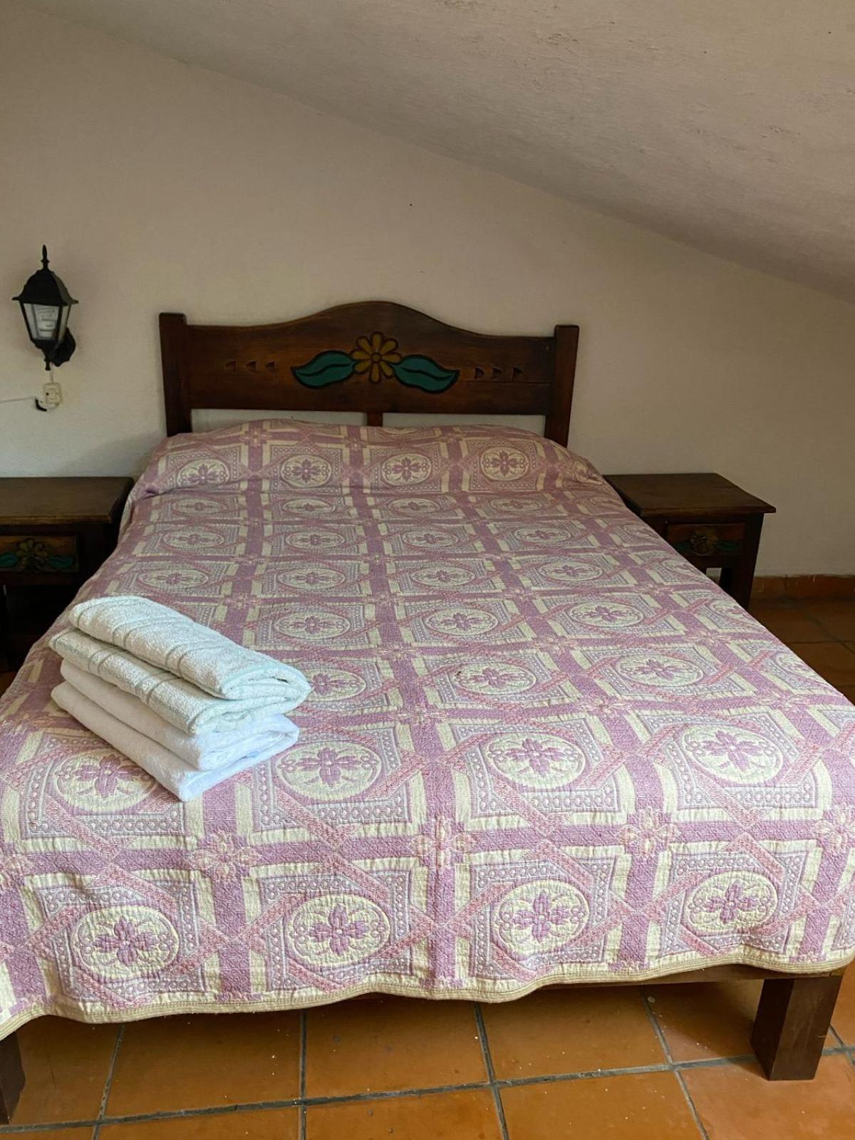 Ali Inn 2*