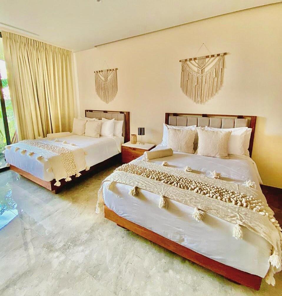 Luxury Penthouse With Rooftop And Private Sky-pool Holiday home *