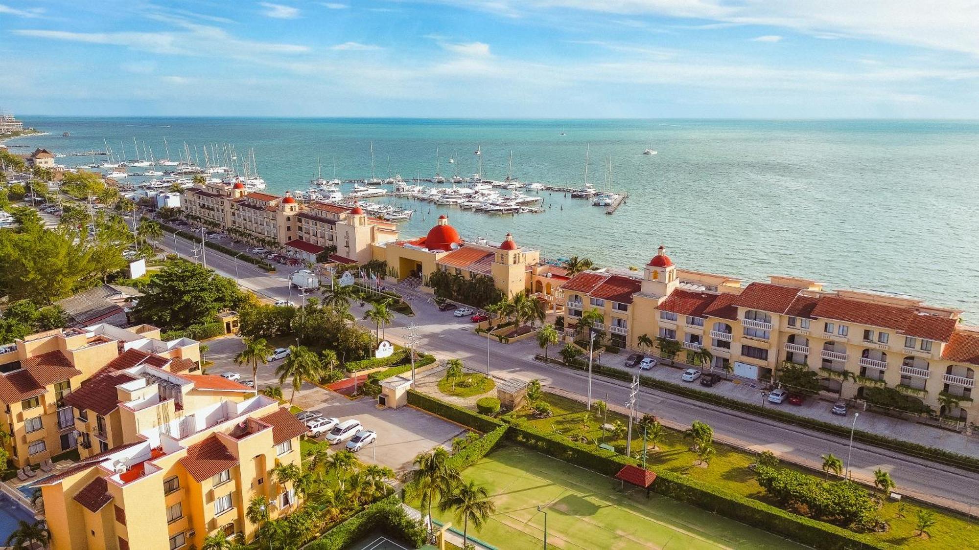 Resort Ritmo & Water Park Cancun