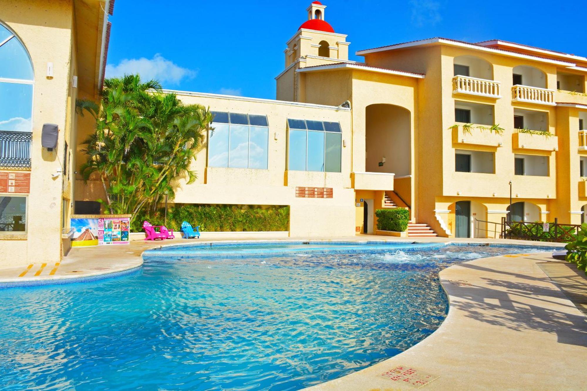 Ritmo & Water Park Cancun