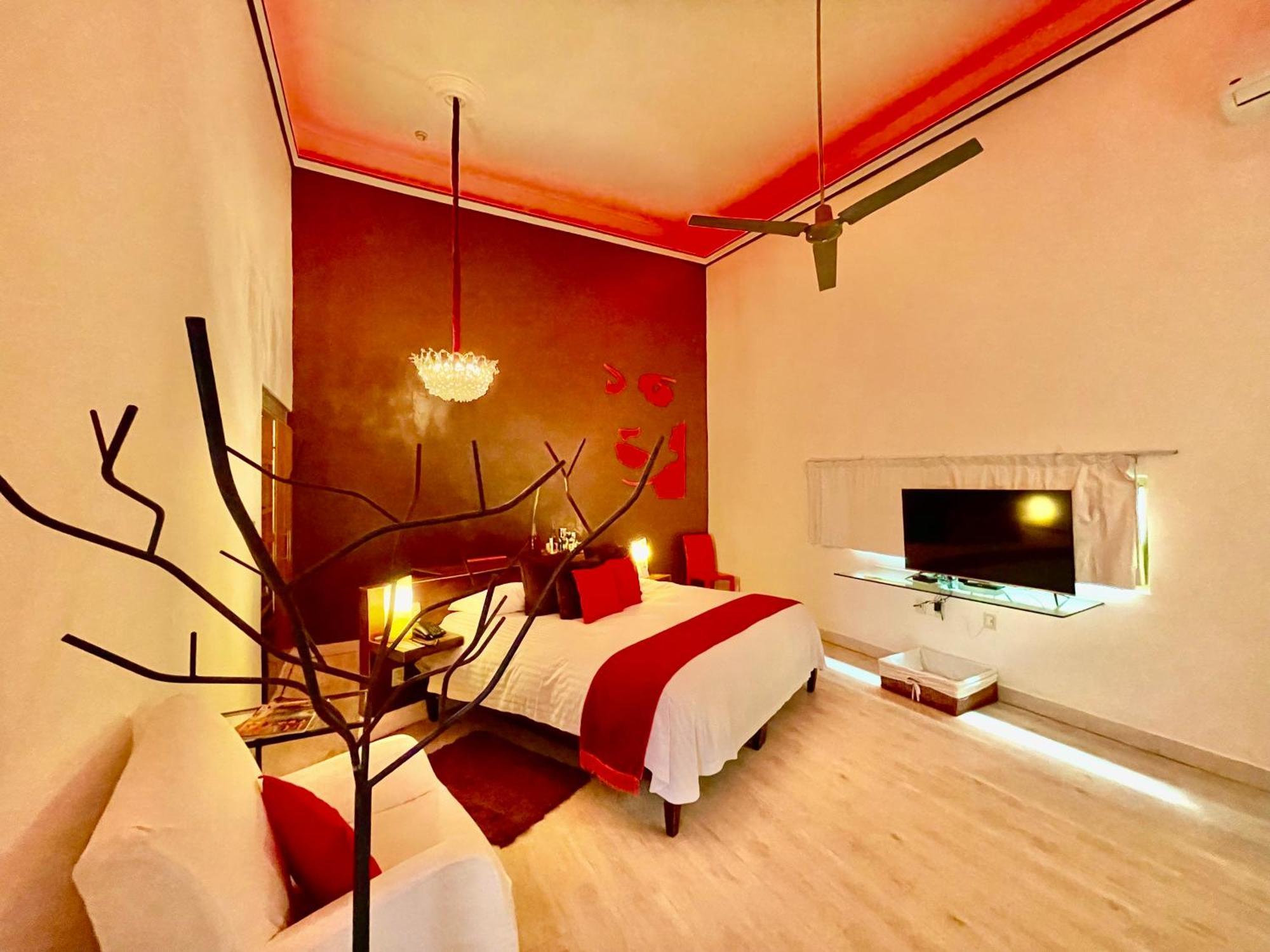 Hotel El Sueno &