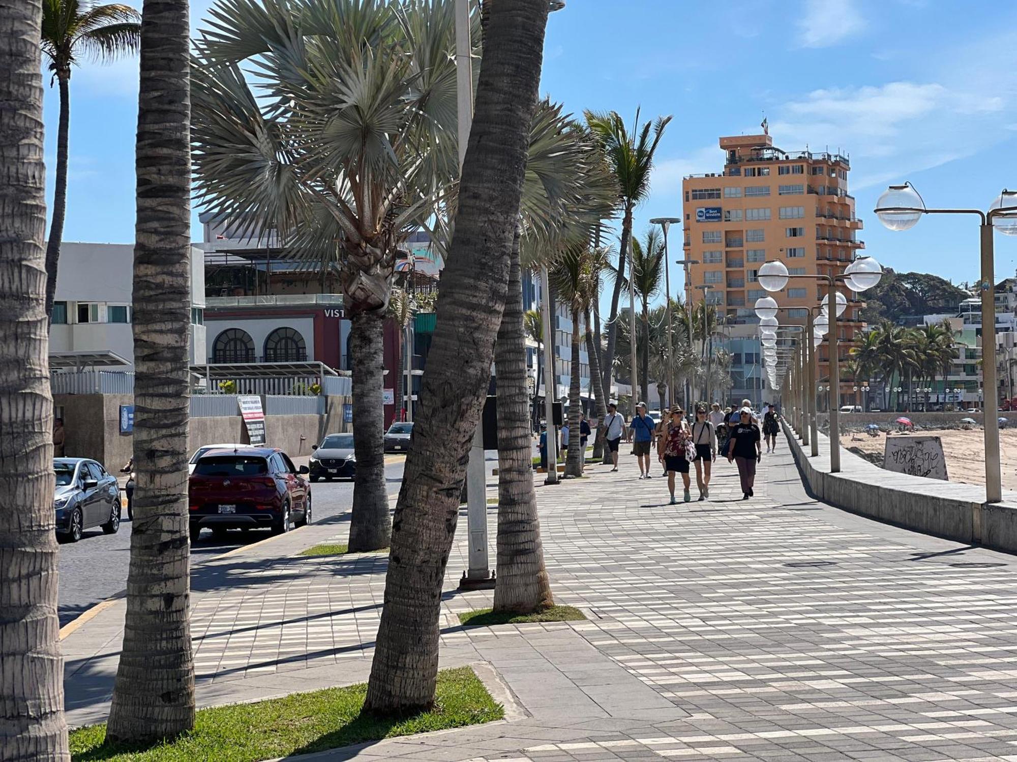 Hotel La Siesta Malecon Mazatlan