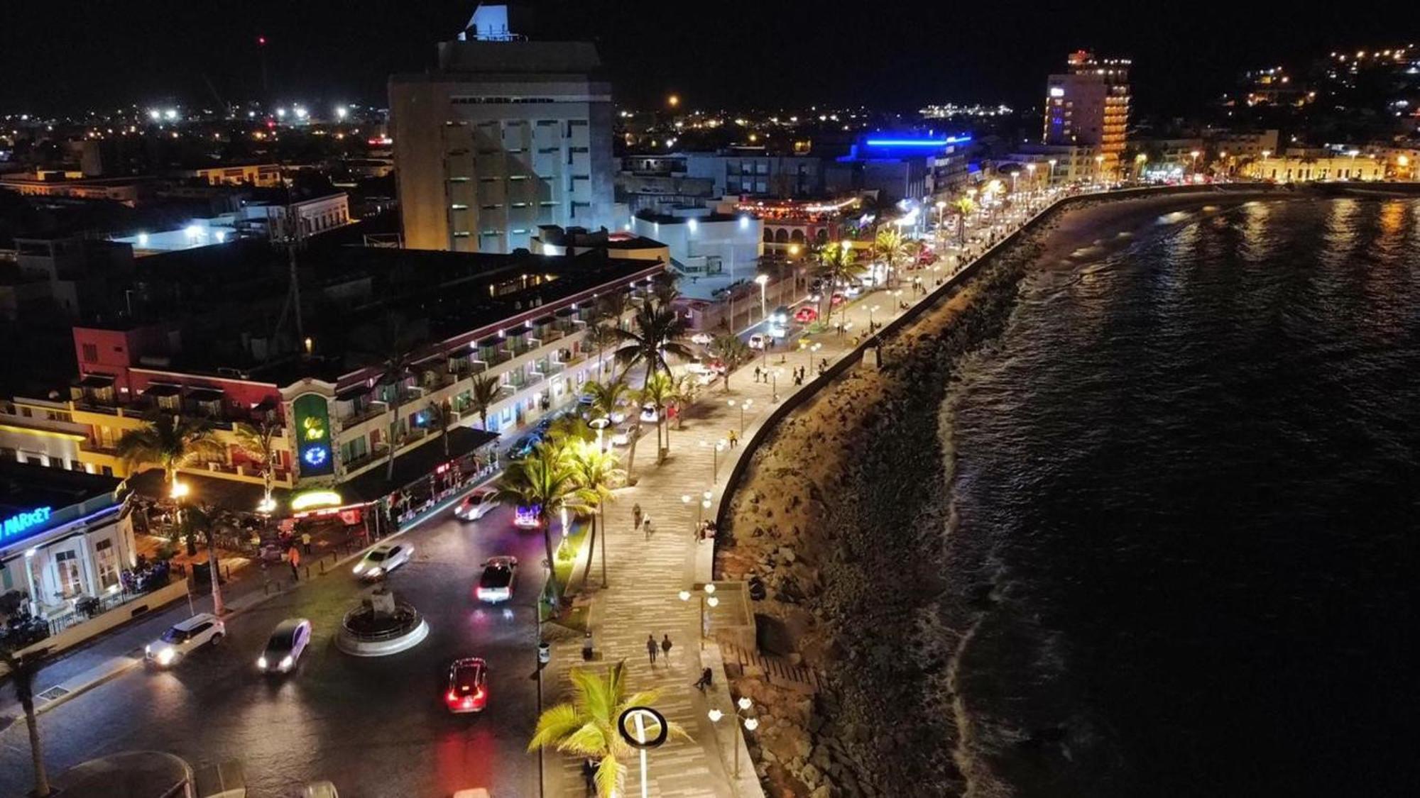 La Siesta Malecon Hotel Mazatlan