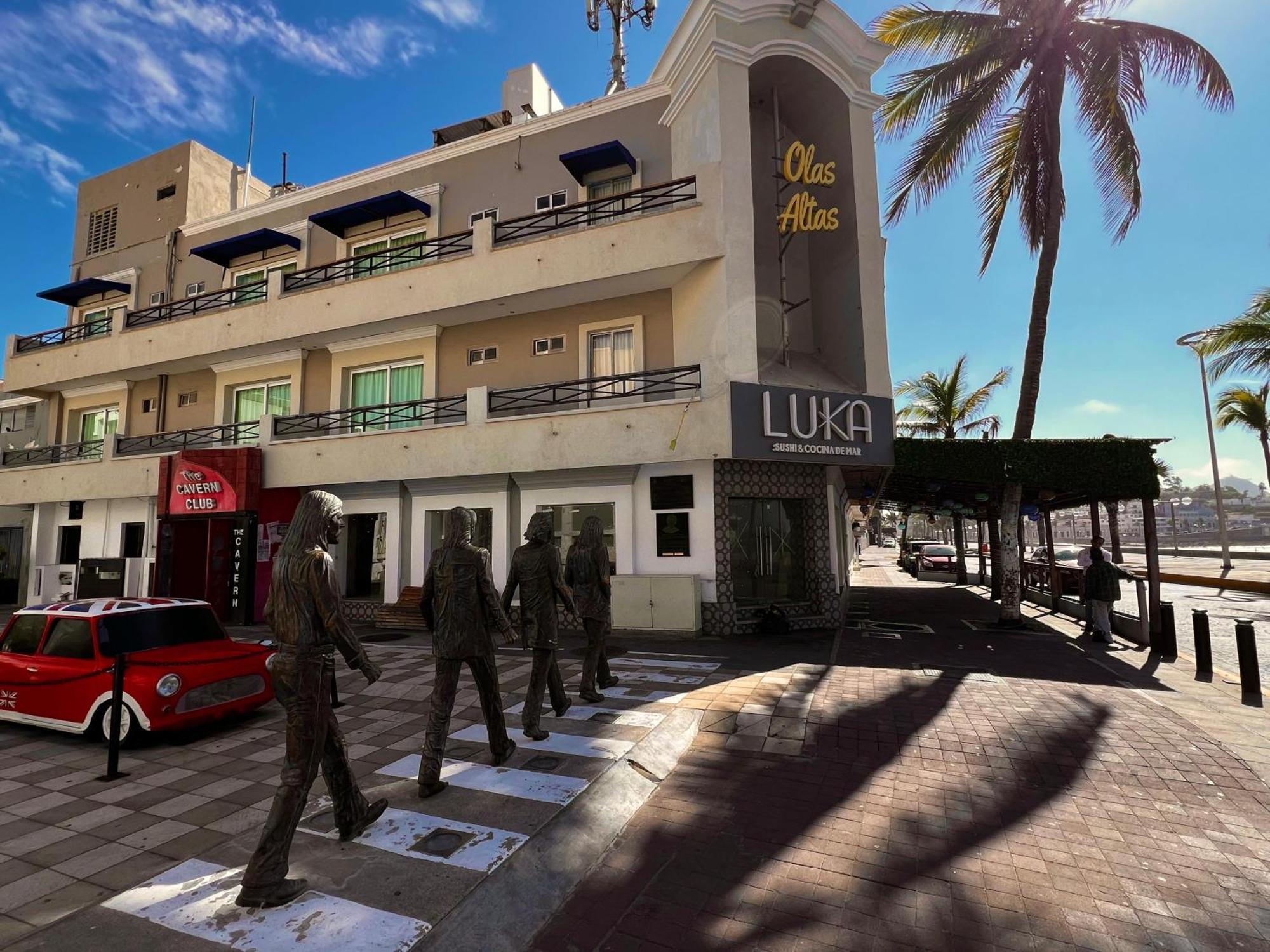 Hotel La Siesta Malecon Mazatlan