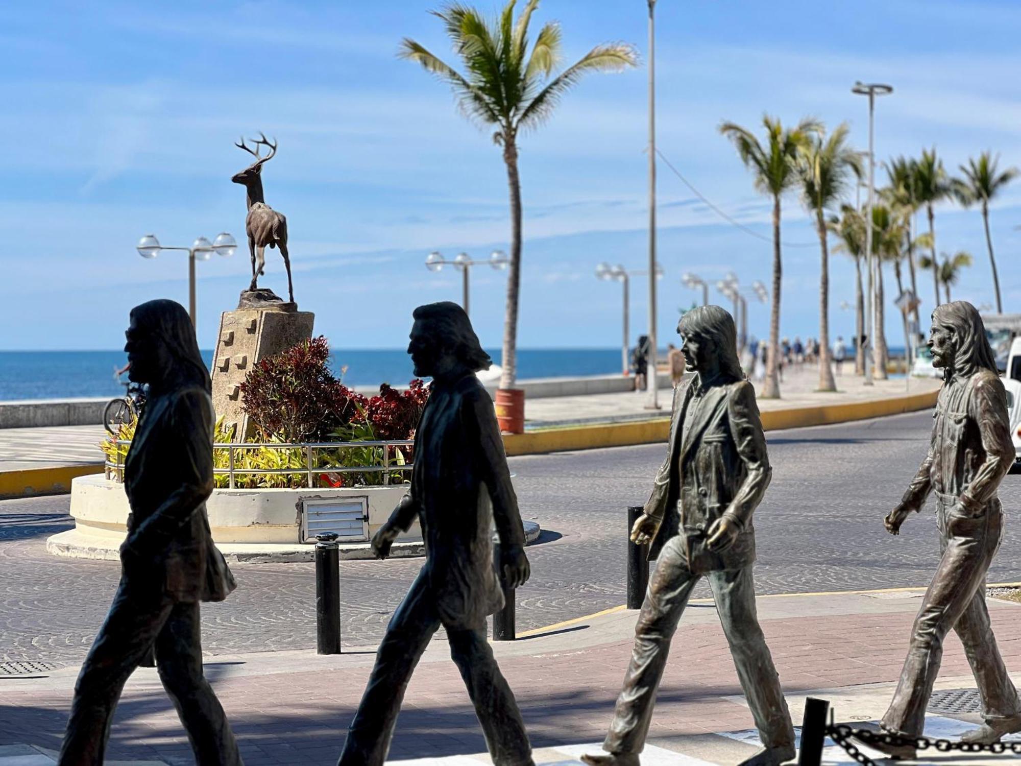 La Siesta Malecon 3*