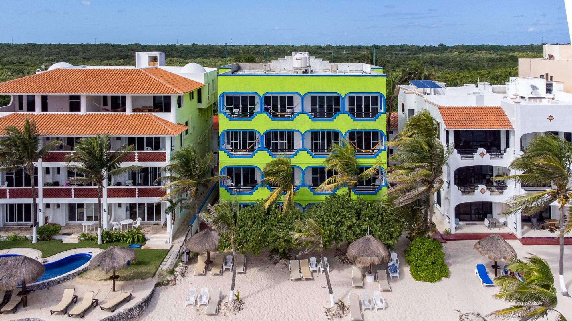 Hotel Del Sol Beachfront