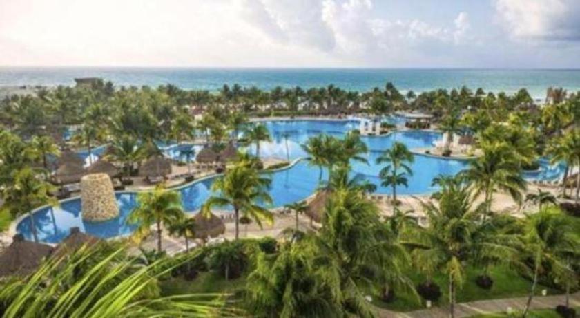 Maya Del Carmen Hotel