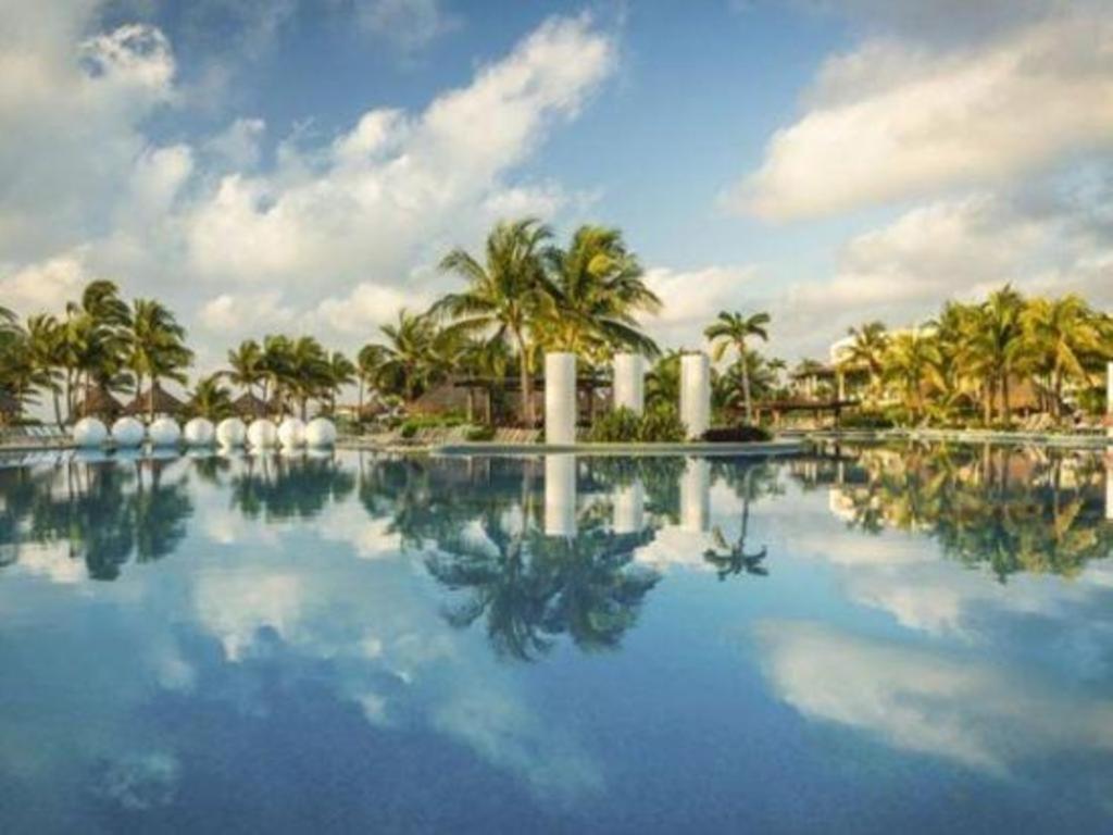 Maya Del Carmen Hotel