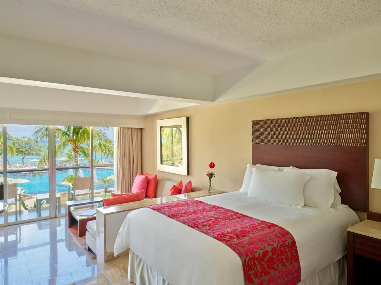Grand Fiesta Americana Coral Cancun