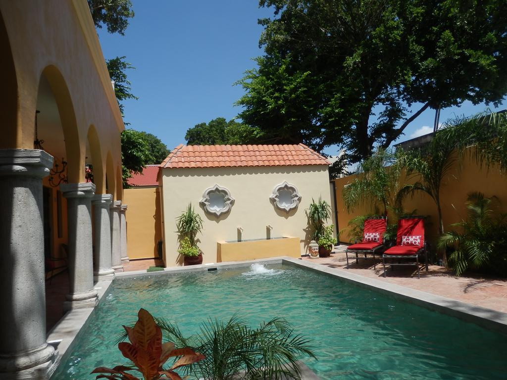 Ochenta Y Dos Bed & Breakfast & Spa Bed & Breakfast Merida