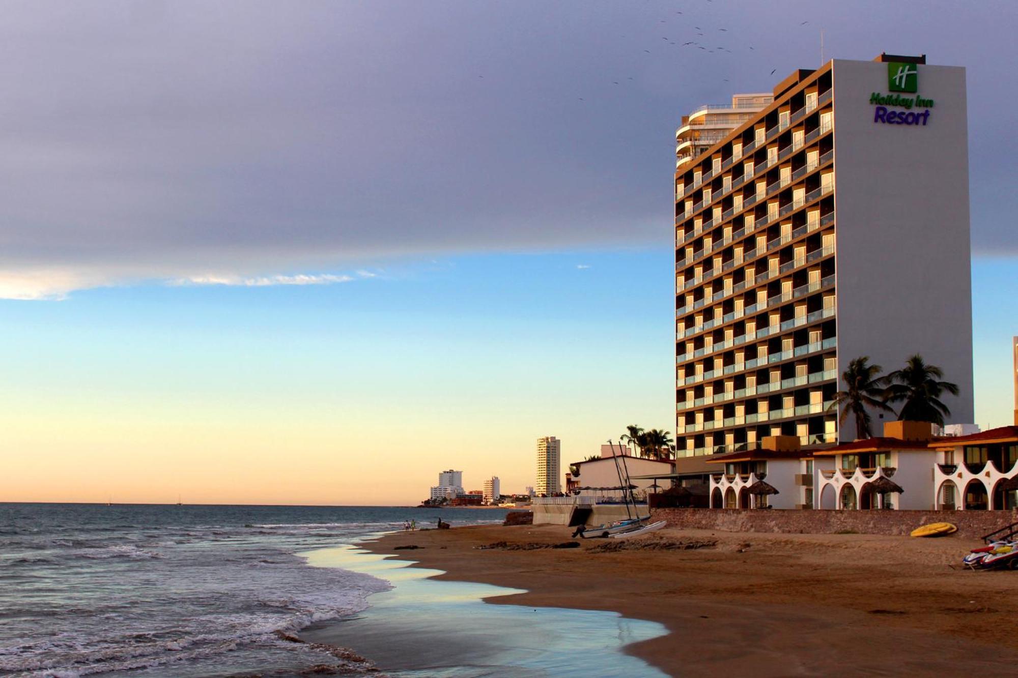 Holiday Inn Resort Mazatlan By Ihg 4*