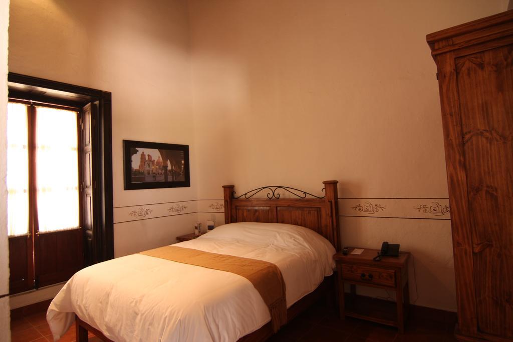 Del Villar Hotel