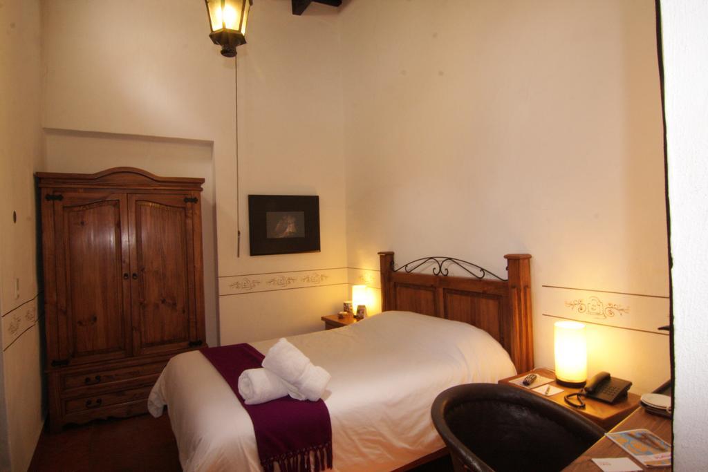 Hotel Del Villar 3*