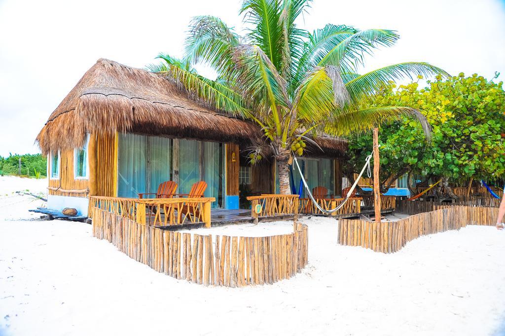 Pescadores By Ahau Collection