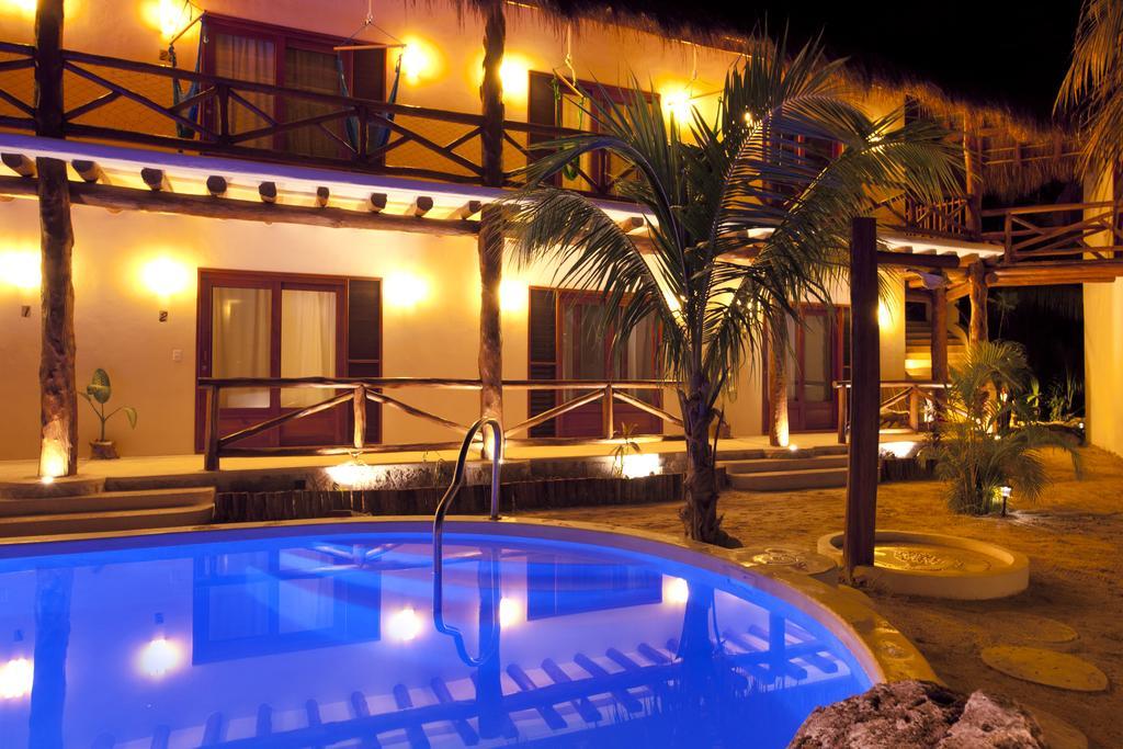Casa Iguana - Beachfront