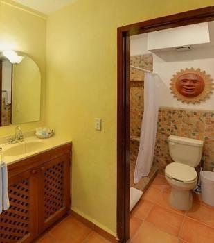 Nautibeach Front In North Aparthotel Isla Mujeres
