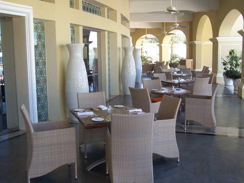 Pueblo Bonito Emerald Bay & Resort 5*