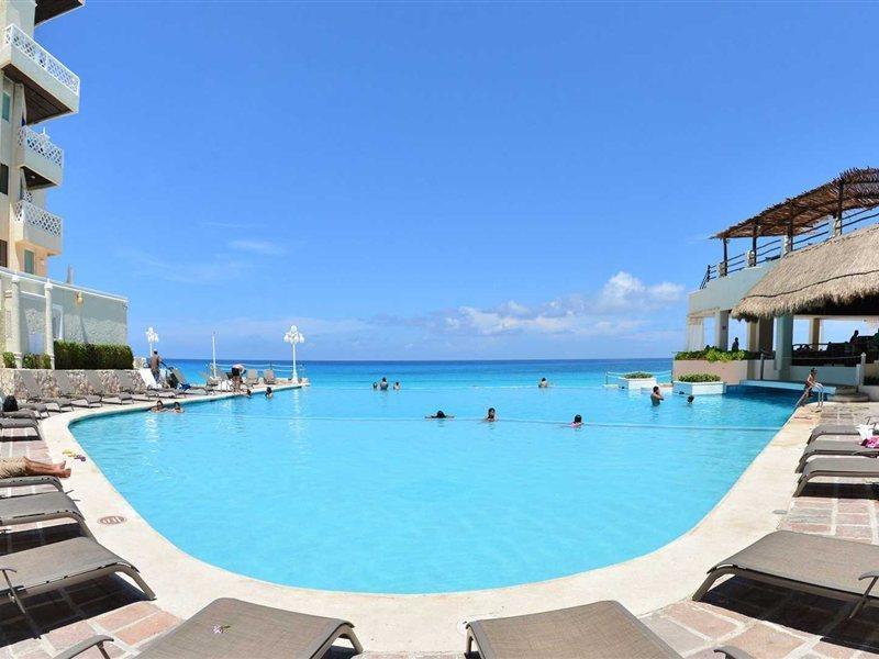 Bsea Plaza Hotel Cancun