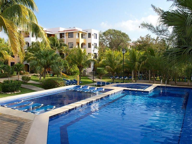 Real Playa Del Carmen & Beach Club Hotel 3*