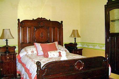 Hotel Casa De Columnas