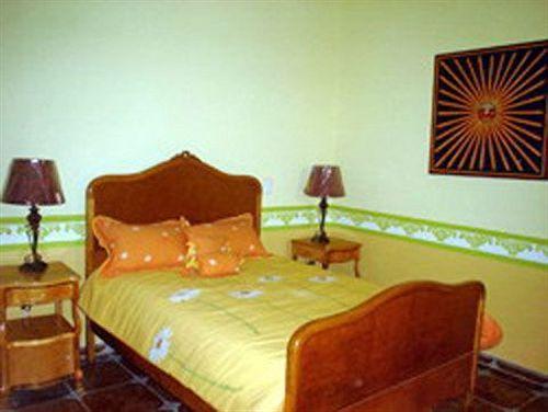 Hotel Casa De Columnas