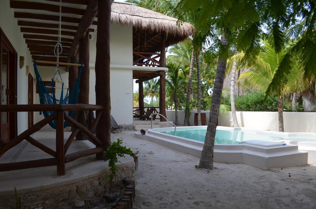 Casa Iguana - Beachfront 3*