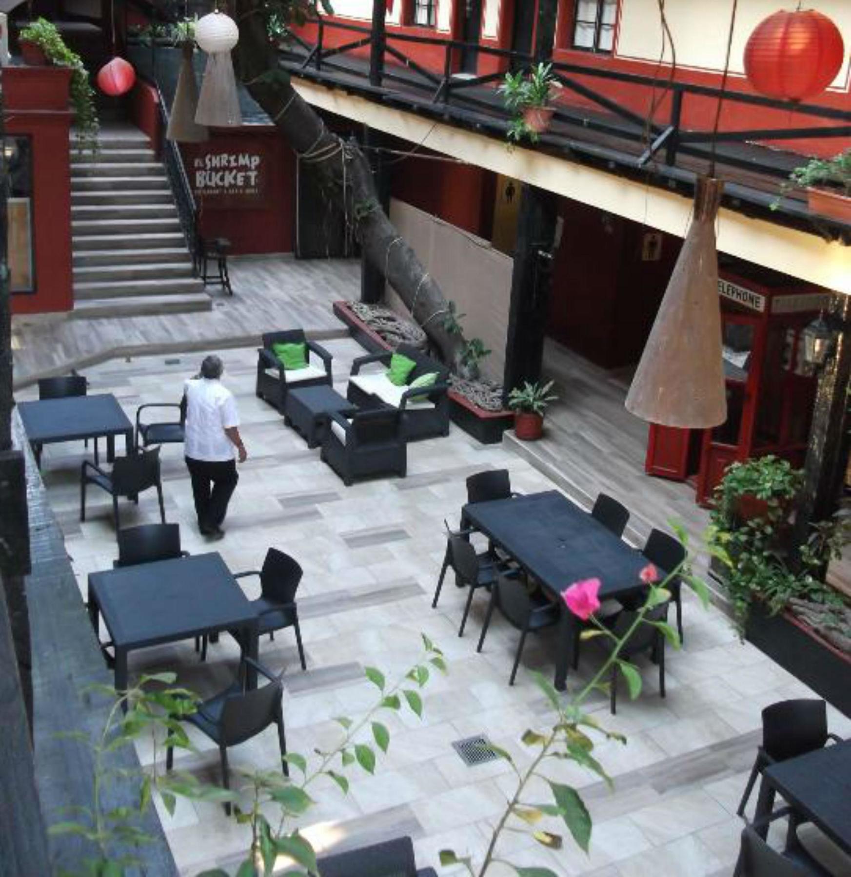 La Siesta Malecon Hotel