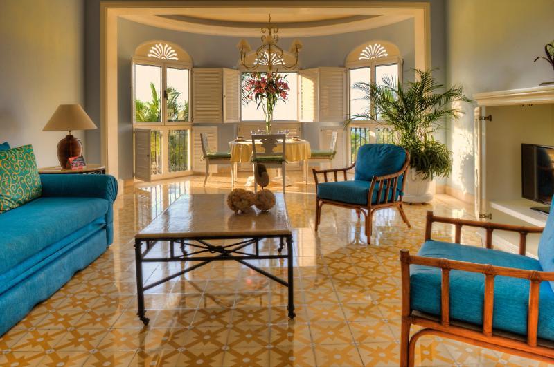 Pueblo Bonito Emerald Bay & 5*