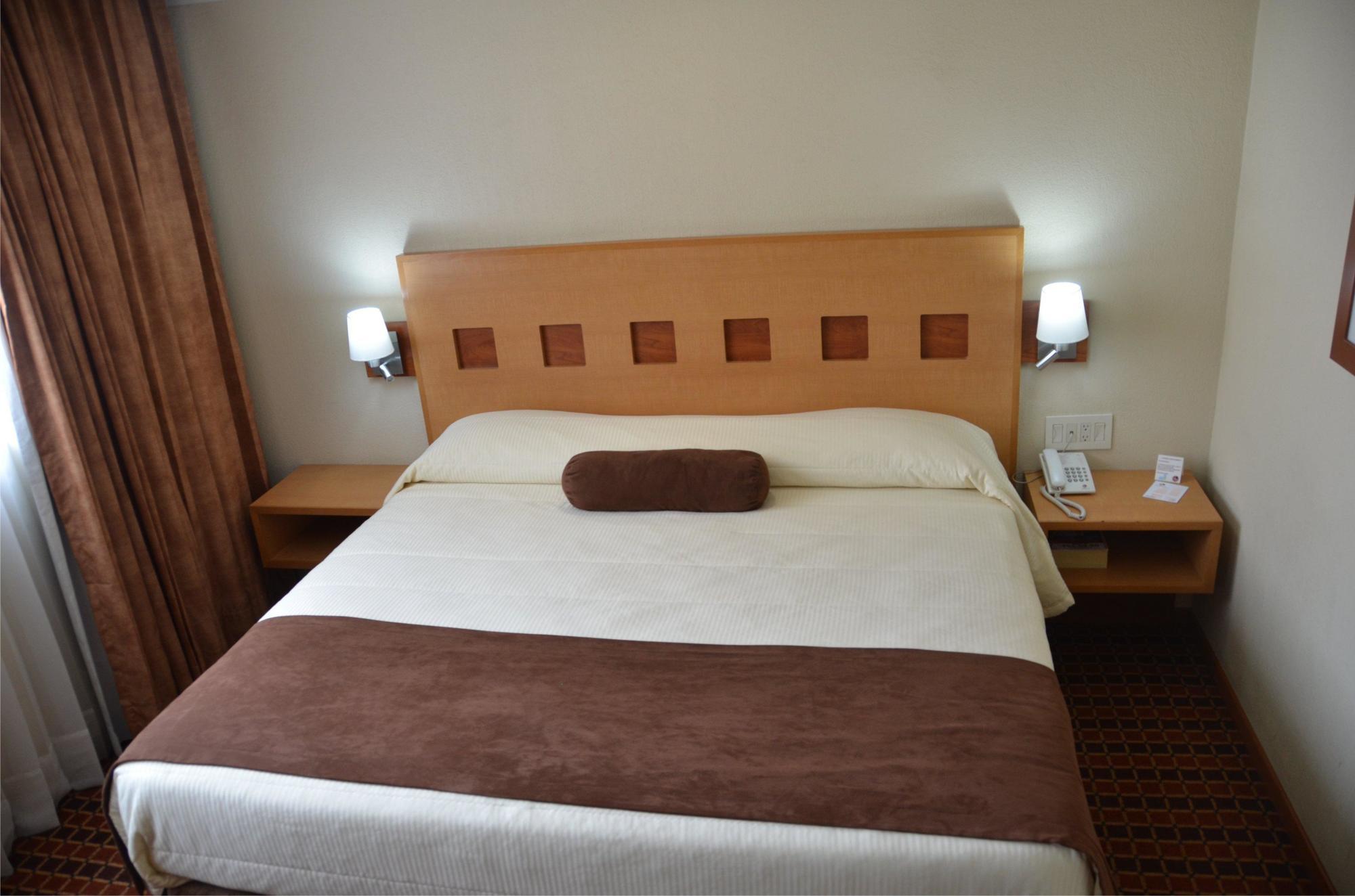 Mirabel Hotel