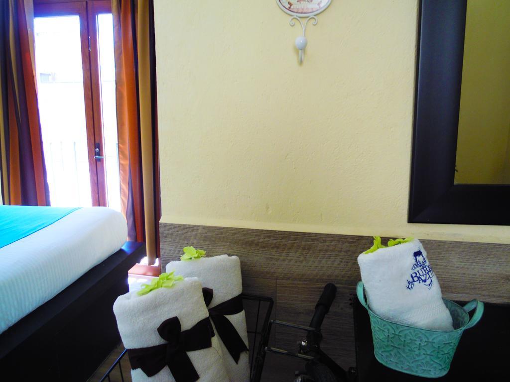 & La Mansion Del B Azul Bed & Breakfast