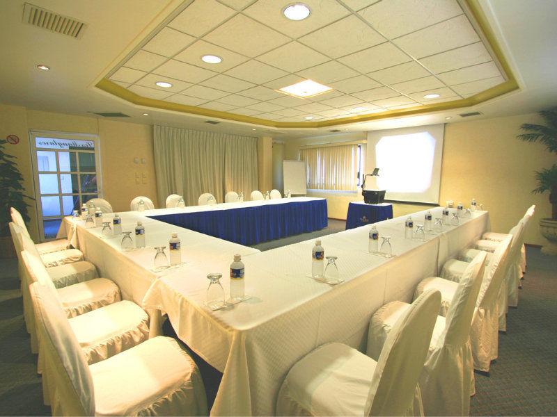 Hotel Olas Altas &