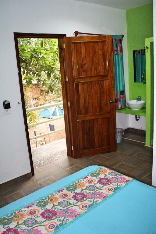 Hostel Yaxche Centro Y Bacalar