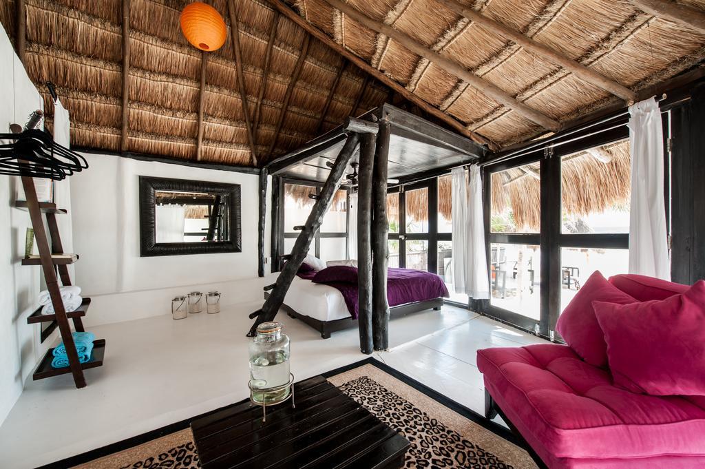 Hotel Shambala Petit Tulum
