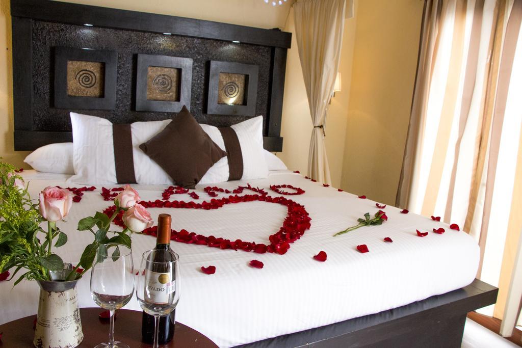 & La Mansion Del B Azul Bed & Breakfast