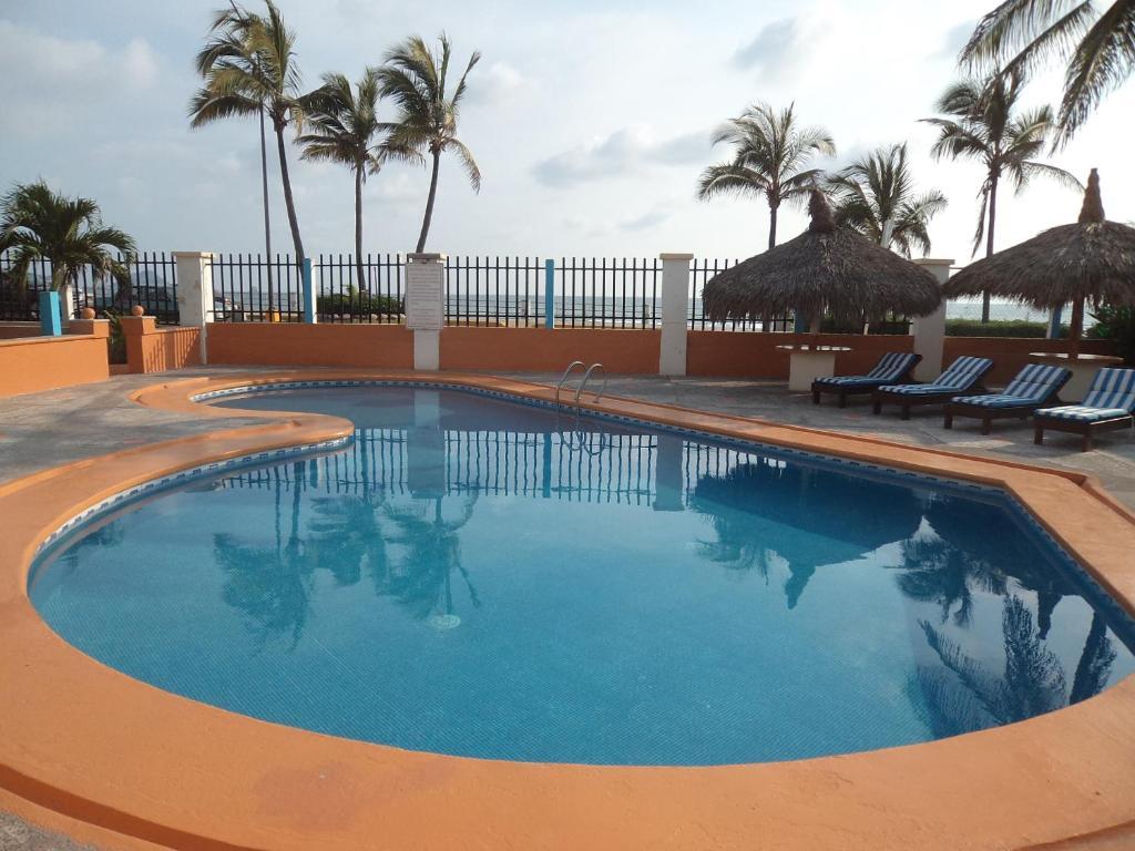 Hotel Las Jacarandas 3*