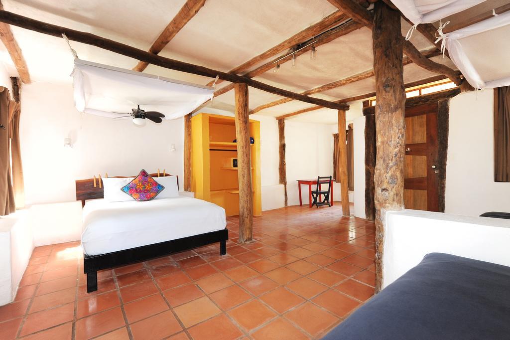 Zamas Hotel