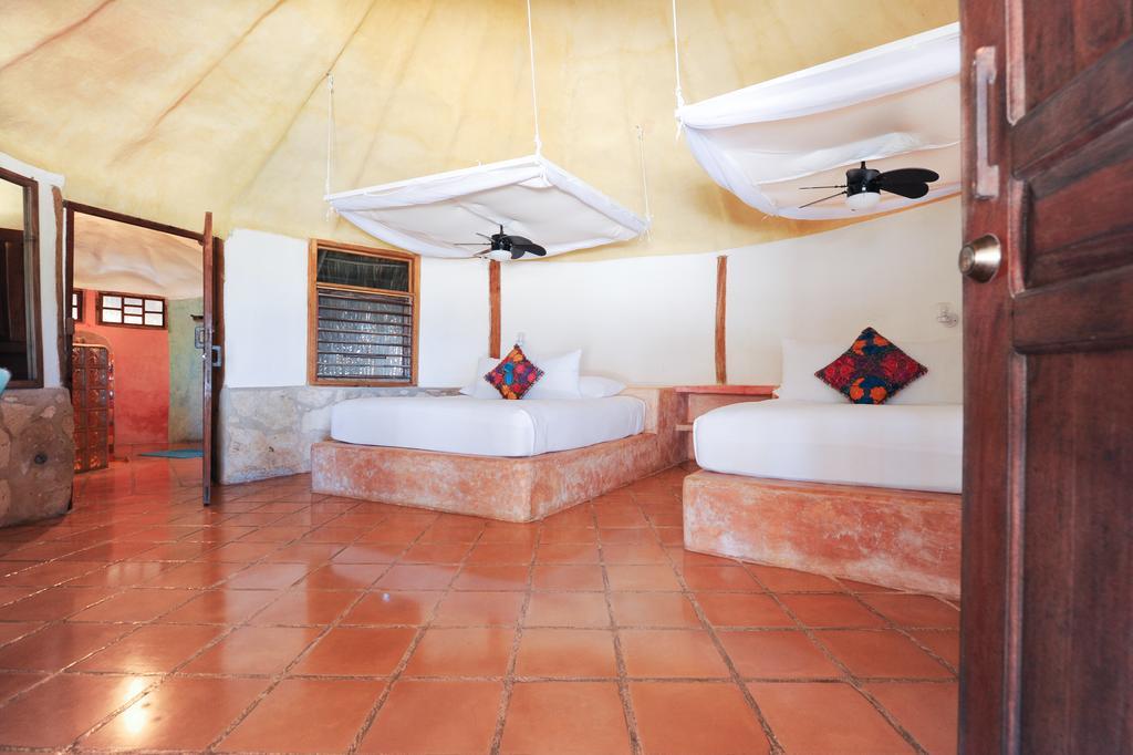 Zamas Hotel