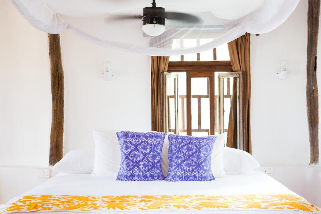 Zamas Hotel 4*