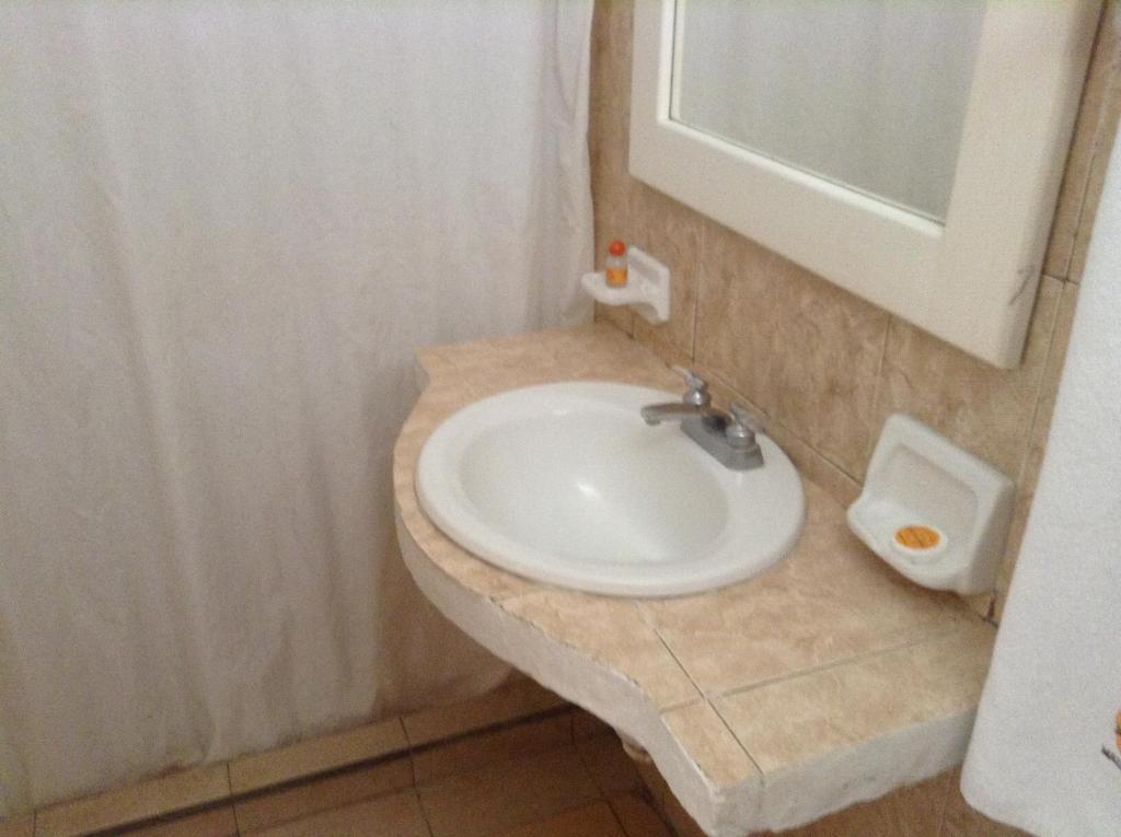 Las Jacarandas Hotel 3*