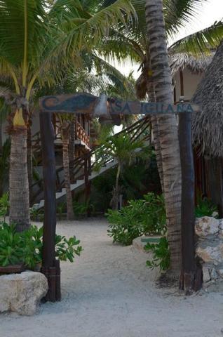 Casa Iguana - Beachfront 3*