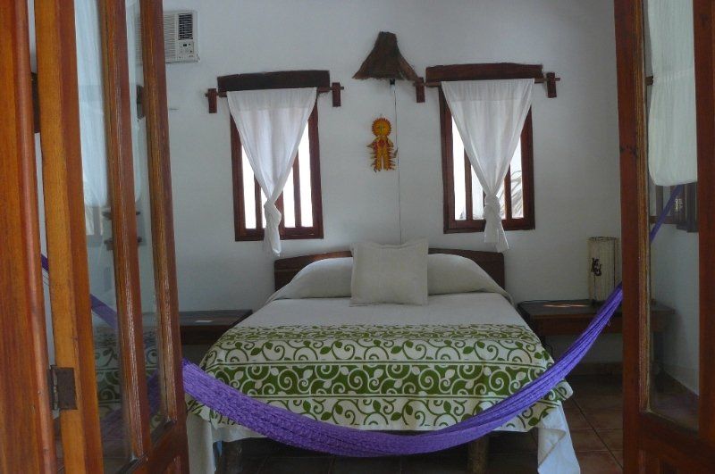 Casa Iguana - Beachfront 3*