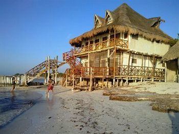 Hotel Golden Paradise 3*