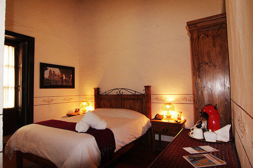 Del Villar Hotel